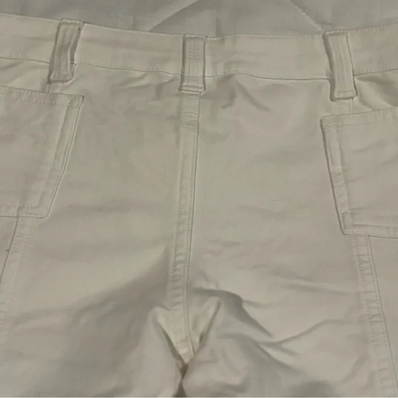 **** New Jennifer Lopez White Jeans, Size 7 - Picture 4 of 7